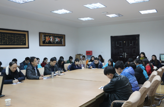 Beat365官网举办研究生学术科研交流会