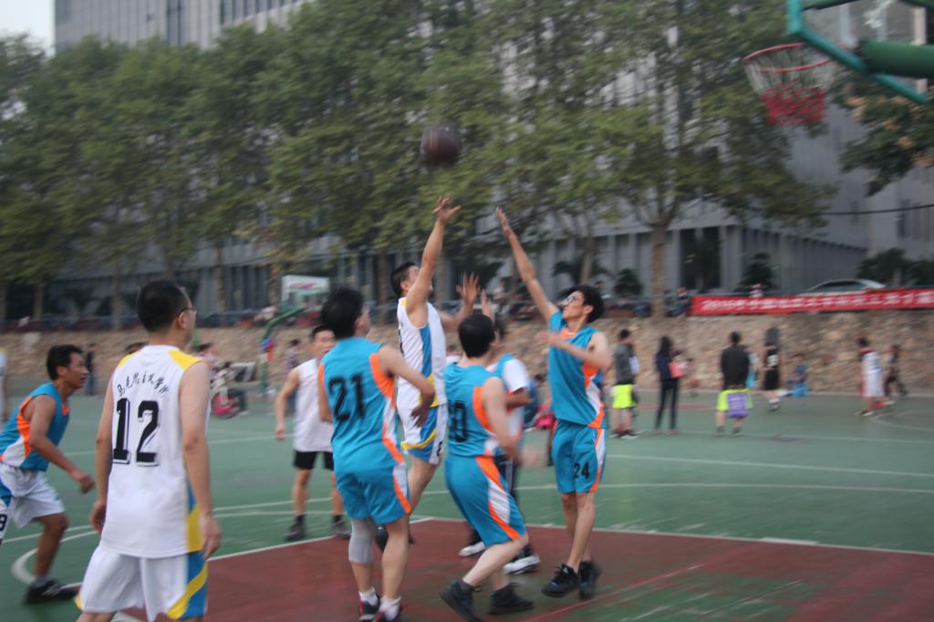 Beat365官网男篮赛出马院精神