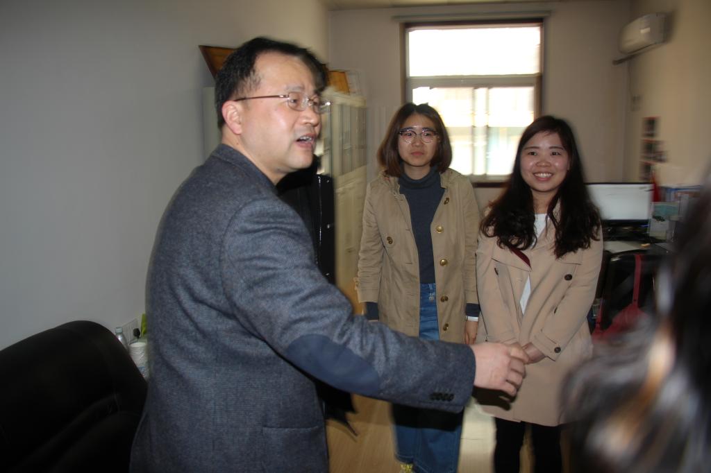 校党委书记何光彩赴Beat365中文官方网站调研